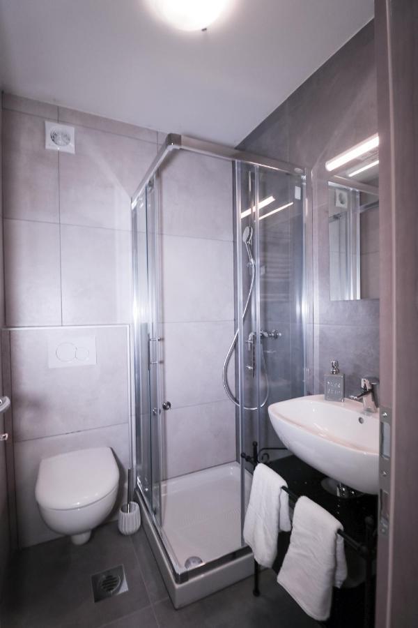 Apartments Pia Πιράν Εξωτερικό φωτογραφία