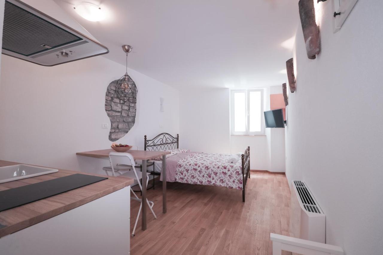 Apartments Pia Πιράν Εξωτερικό φωτογραφία